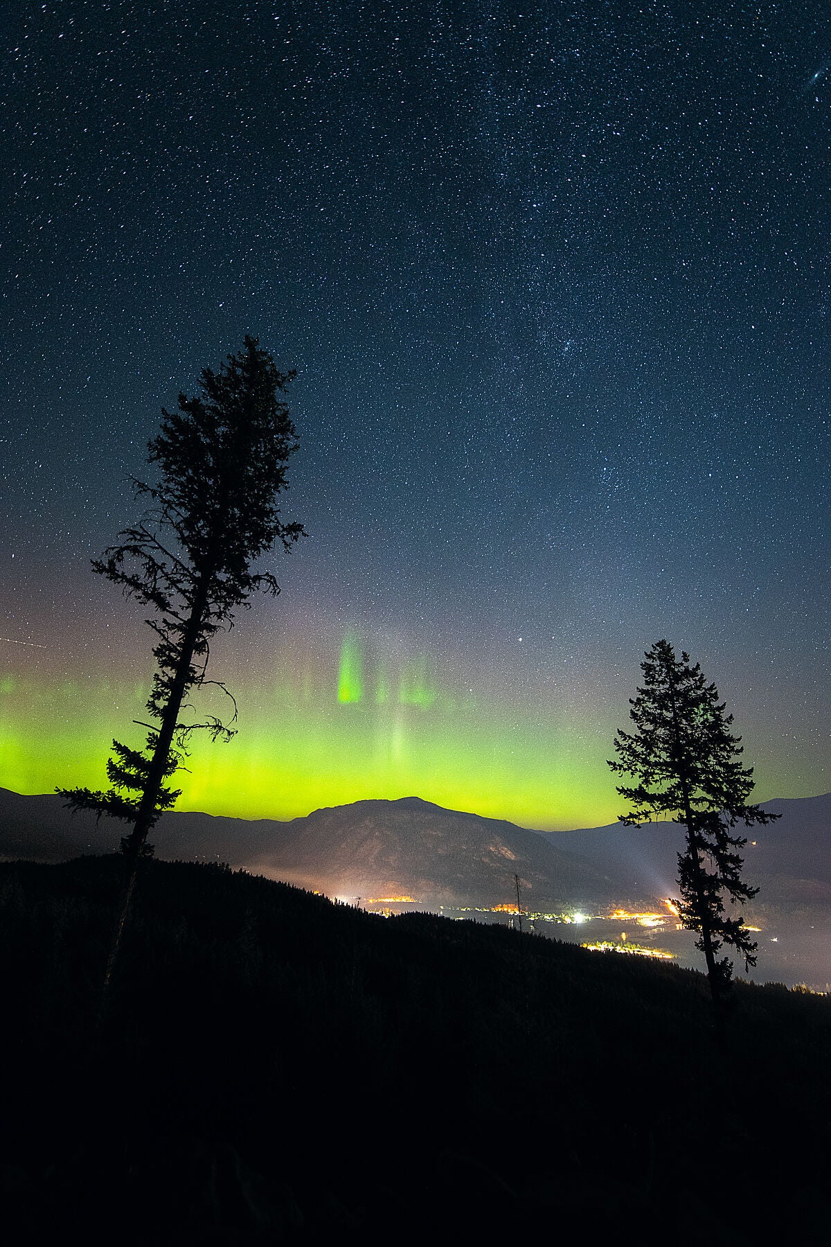 Northern Lights above Castlegar British Columbia, Night photography by Ashley Voykin.